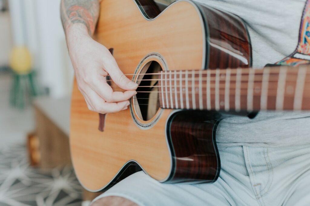 Justin Guitar | using the guitar t20 7ydGW4
