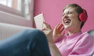 Cómo entrenar la voz para cantar con el móvil | Como entrenar la voz para cantar con el movil