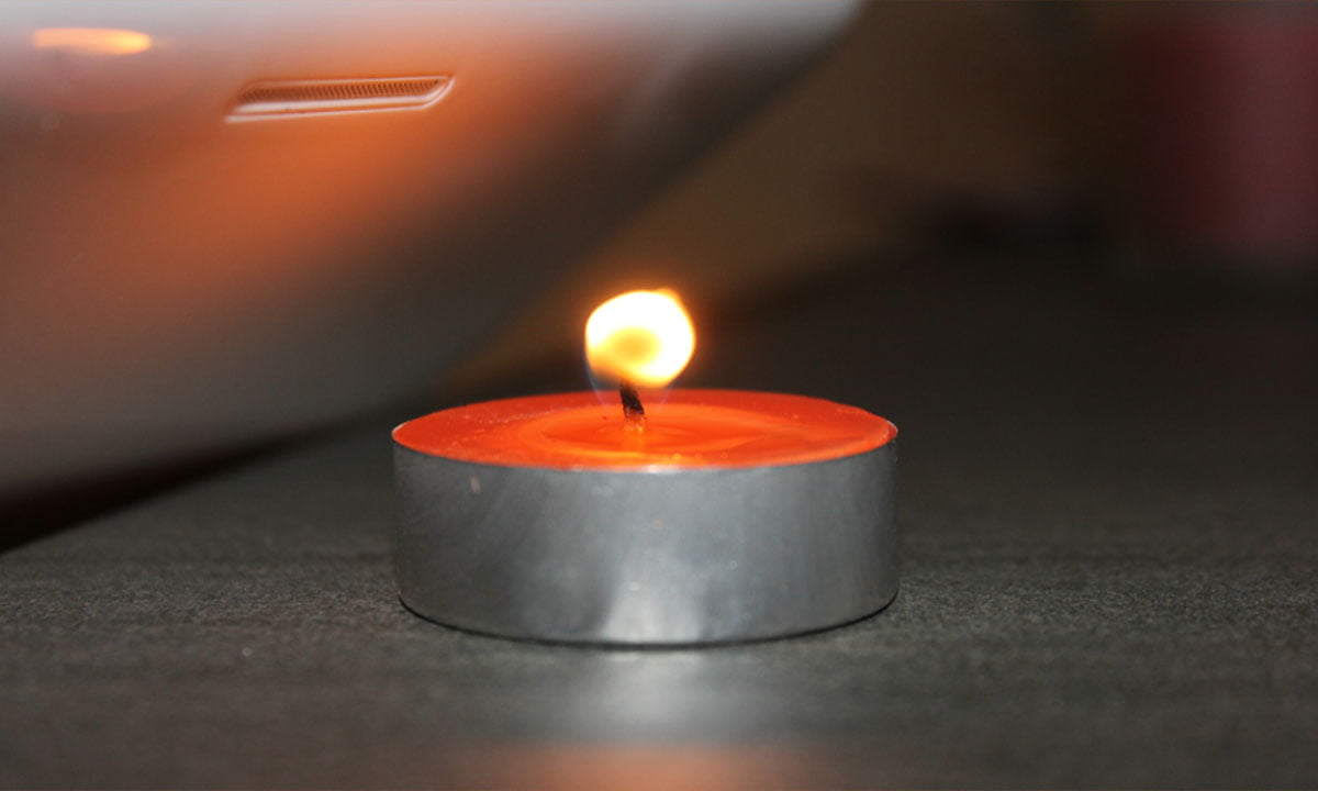 Cómo apagar una vela con el móvil - Aplicación Yablo 1 Cómo apagar una vela con el móvil - Aplicación Yablo | Como apagar una vela con el movil Aplicacion Yablo