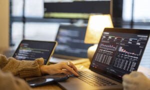 Las mejores aplicaciones móviles para escribir códigos y codificar | Las mejores aplicaciones moviles para escribir codigo y programar