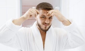 Las mejores aplicaciones para eliminar los granos de la cara | Eliminar los granos de la cara