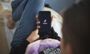 Cómo hacer un tiktok con fotos y música | Como hacer un tiktok con fotos y musica