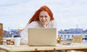 10 consejos para mantenerse enfocado en los cursos en línea | 10 consejos para mantenerse enfocado en los cursos en linea