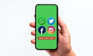 ¿Celular robado? Mira cómo desactivar tu WhatsApp y otras redes sociales | 45. Celular robado. como desactivar tu whatsapp