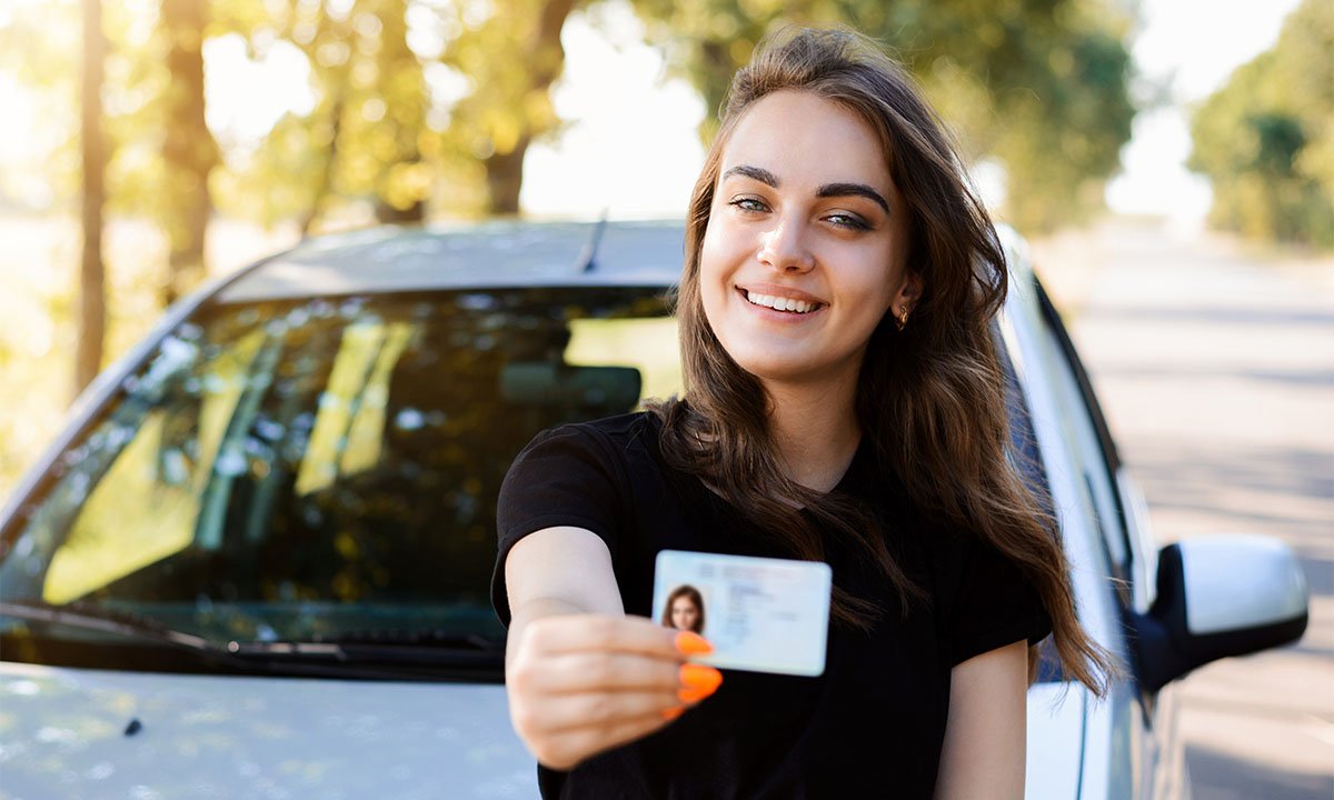 Cómo descubrir si una licencia de conducir es falsa a través del teléfono móvil (México) 1 Cómo descubrir si una licencia de conducir es falsa a través del teléfono móvil (México) | Foto 10 1