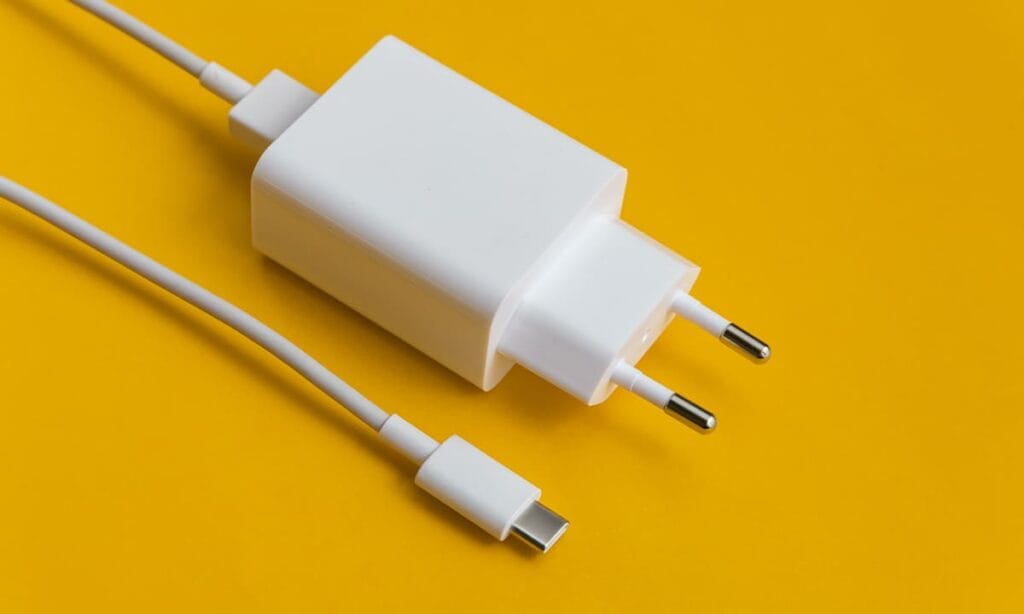 ¿Entrada USB-C? Entiende de una vez por todas las principales diferencias entre los conectores 2 ¿Entrada USB-C? Entiende de una vez por todas las principales diferencias entre los conectores | ¿Entrada USB C Entiende de una vez por todas las principales diferencias entre los conectores2