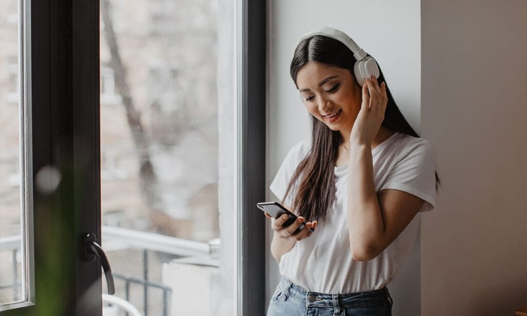 Aplicación para obtener traducción de canciones instantáneamente | Aplicación para obtener traducción de canciones instantáneamente1
