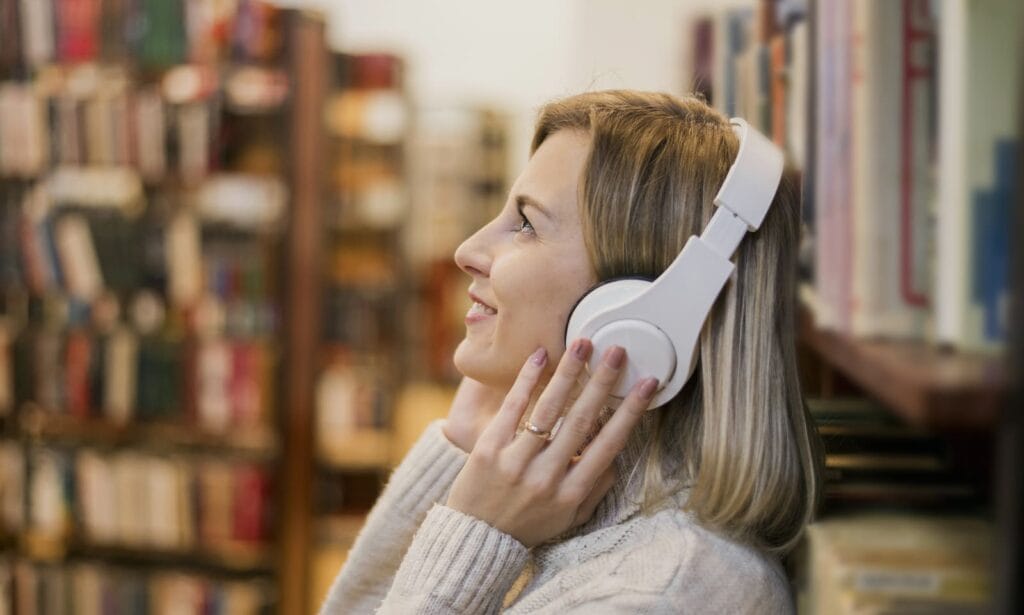 Audiolibro gratis en español: 3 Aplicaciones para escuchar | Audiolibro gratis en español 3 Aplicaciones para escuchar3