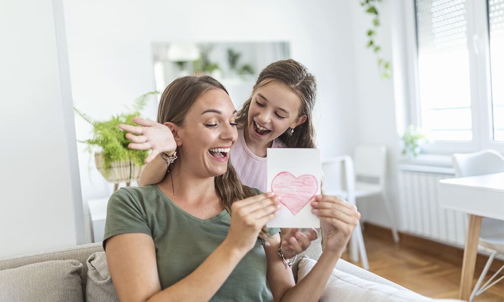 Aplicación para crear tarjetas de cumpleaños personalizadas gratuitamente | Aplicación para crear tarjetas de cumpleaños personalizadas gratuitamente1