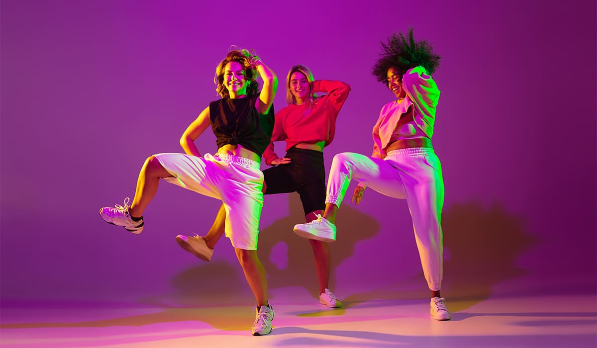 Conviértete en un profesional con estos cursos en línea y gratuitos de Zumba | Conviértete en un profesional con estos cursos en línea y gratuitos de Zumba2