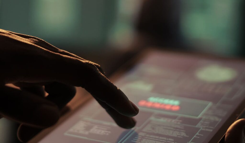 Cursos gratuitos de Hacking Ético: conozca las mejores opciones | Cursos gratuitos de Hacking Ético conozca las mejores opciones1 cópia