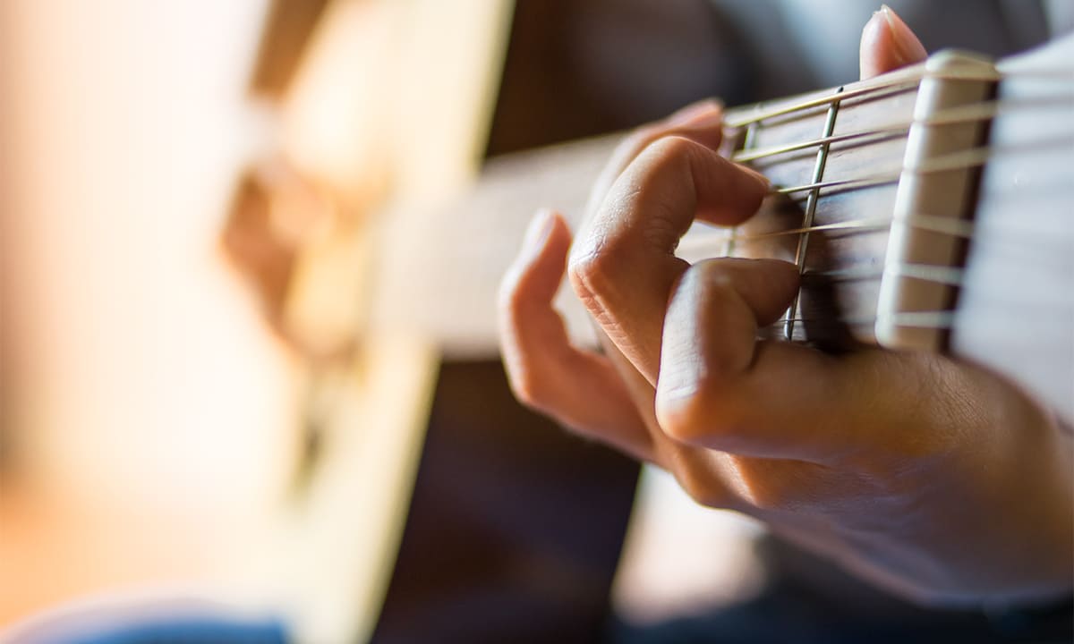 Las mejores apps para aprender a tocar guitarra gratis en 2025 2 Las mejores apps para aprender a tocar guitarra gratis en 2025 | Las mejores apps para aprender a tocar guitarra gratis en 20251