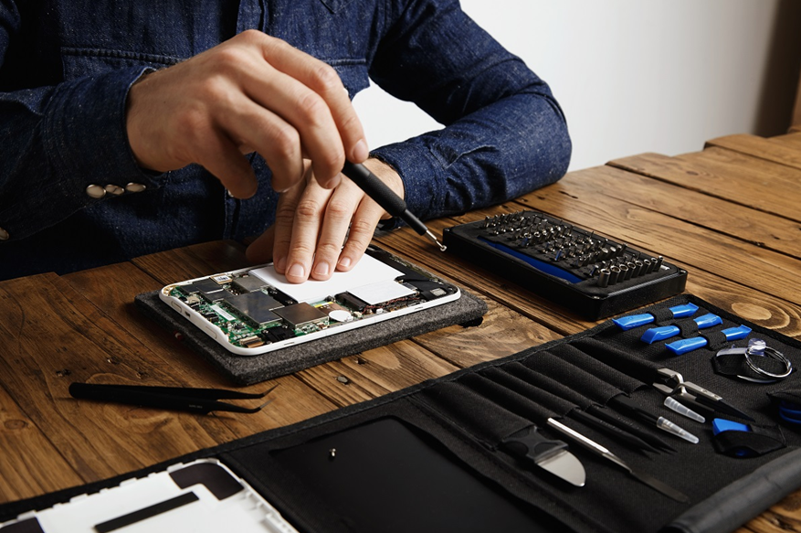 Curso de reparación de celulares gratis para trabajar en tu barrio 2 Curso de reparación de celulares gratis