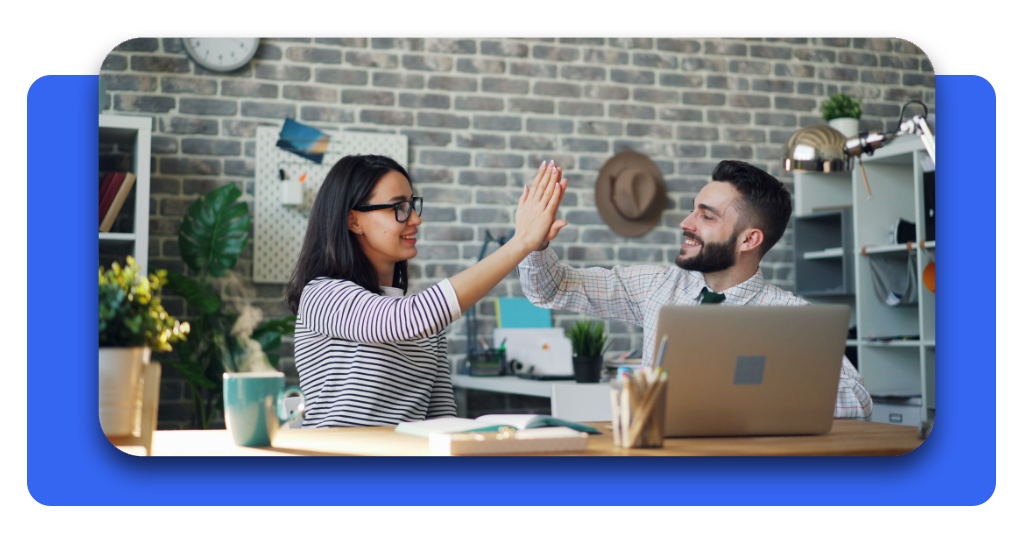 Trabajos con buen sueldo para quienes no tienen carrera universitaria 5 Celebra el crecimiento laboral trabajando en equipo y capacítate de forma constante con certificaciones técnicas para asegurar puestos estables.