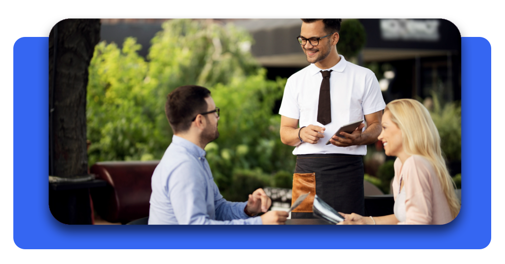 Atención al comensal y cierre de ventas: aprende técnicas efectivas 2 Aprende a atender comensales de forma profesional tomando sus pedidos con amabilidad para mejorar la experiencia en el restaurante y elevar tus ventas